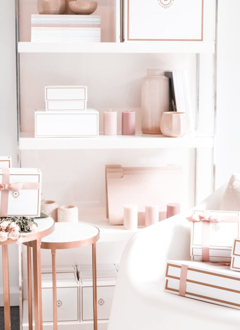 Gift Ideas for Girls Who Love to Travel